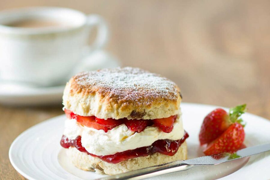 Sultana Scones | Wholesale Scones | Kara Foodservice