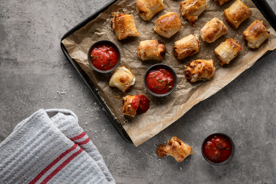 Cheesy Pizza Rolls